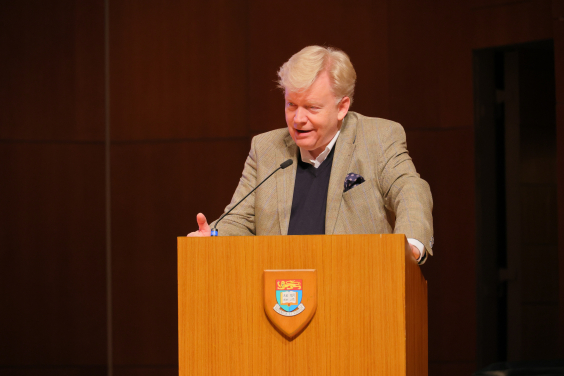 Mr Nikolaus Turner, Executive Director of the Lindau Nobel Laureate Meetings, delivers his remarks.